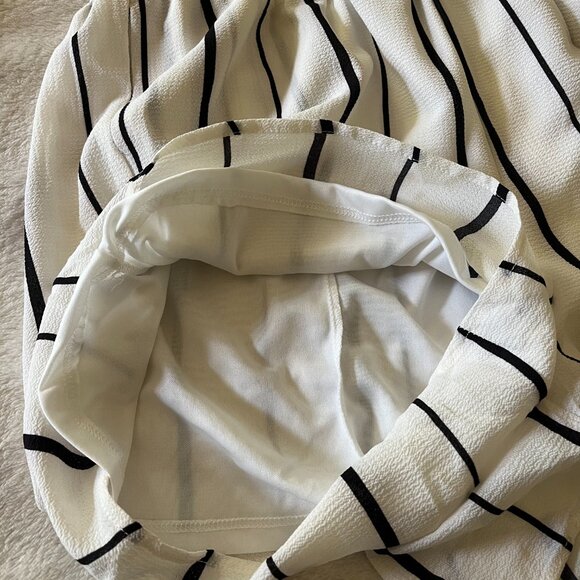 Iris Basic Romper /Jumpsuit NWT - Picture 10 of 10